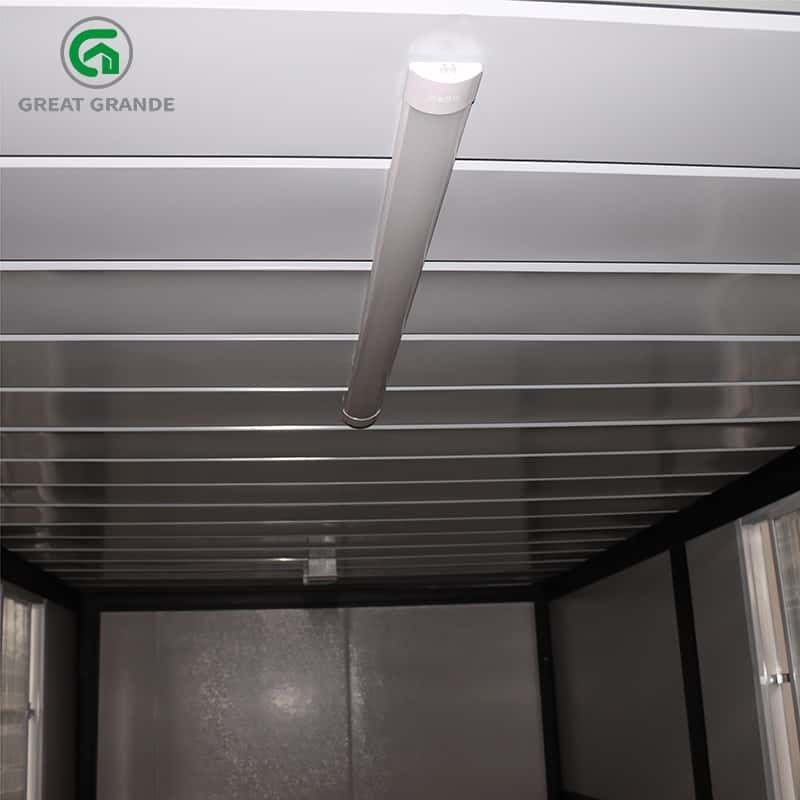 Customizado em Quadro Negro Prefabricado Prefabricado Casa Dobrada Porta de Parede Lateral Com Três Janela